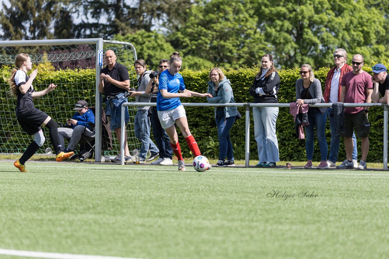 Bild 58 - wBJ SH-Pokalfinale  Holstein-Kiel - SV Viktoria : Ergebnis: 1:0